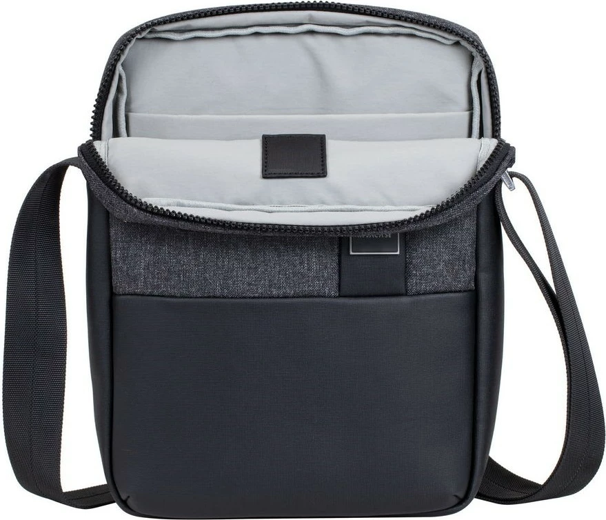 Çantë notebook RIVACASE Lantau 11.0, e zezë