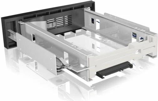 Enclosure interne për HDD 3.5\" SATA, ICYBOX IB-168SK-B, për bay 5.25\", Hot Swap, SATA 6 Gbit/s, e zezë, set me çelës & vida