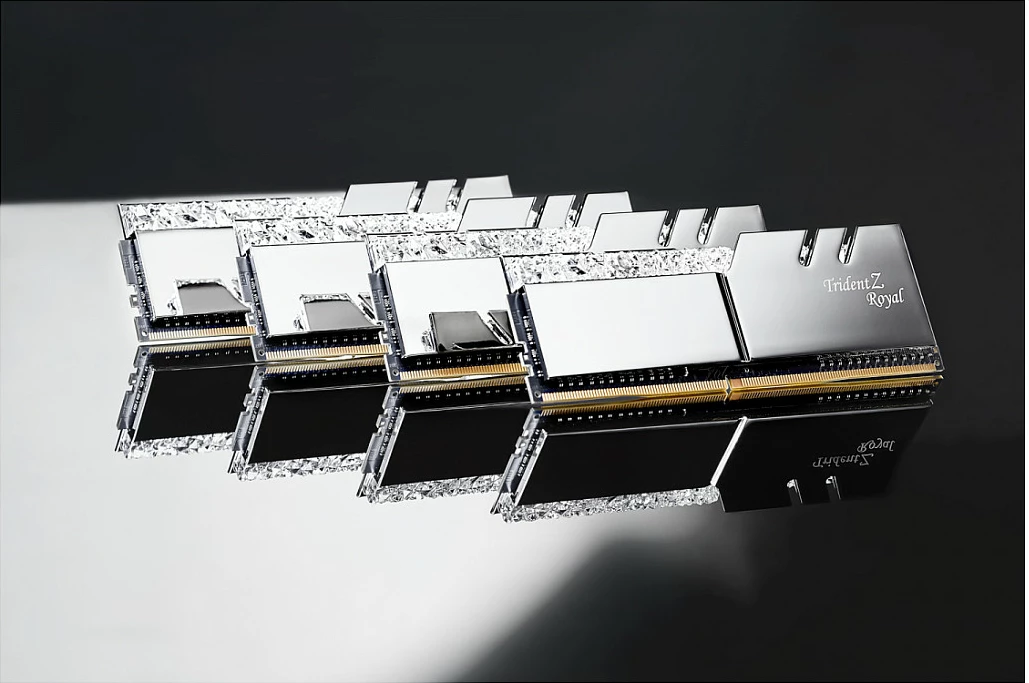 RAM Memorje G.Skill Trident Z Royal F4-3200C16Q-64GTRS, 64GB (4x16GB) DDR4 3200MHz, RGB, argjend