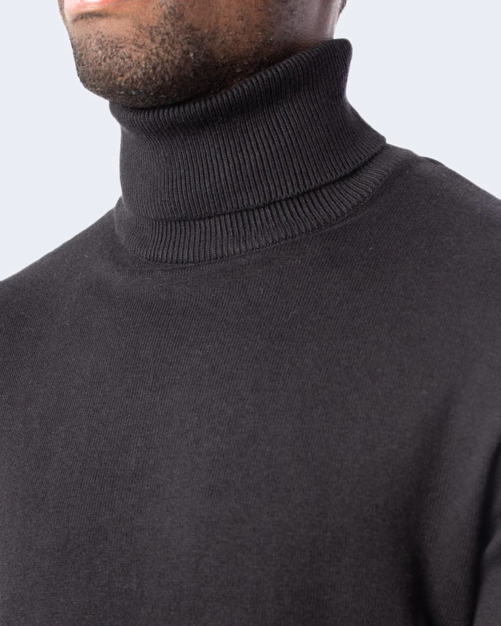Xhemper me golf për meshkuj Jack & Jones Emil Knit Roll Neck STS 12157417, i zi [Madhësia: XS]