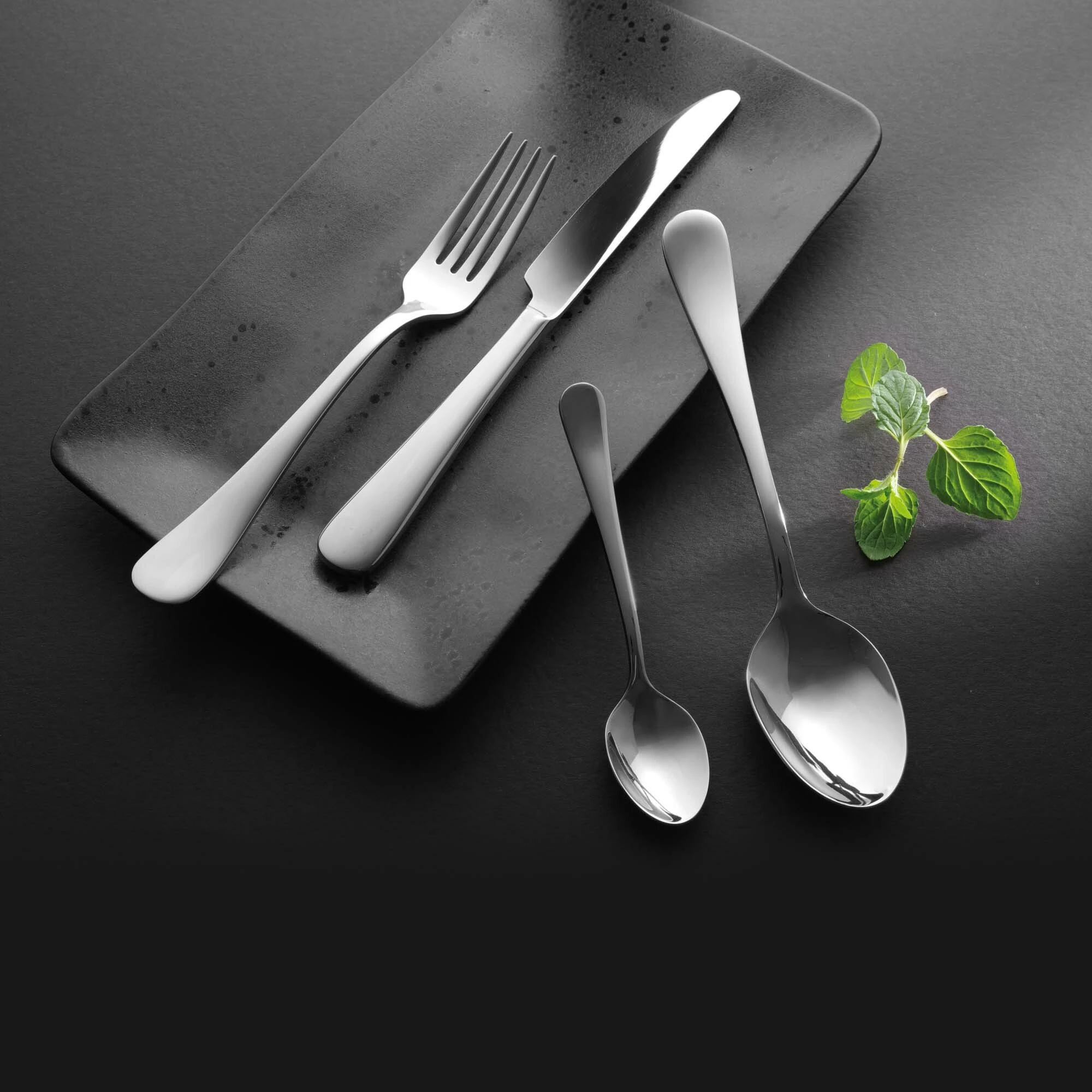 Pirun ëmbëlsire OVE Navarino 185 mm çelik inox 18/10 set 12 copë, argjendtë