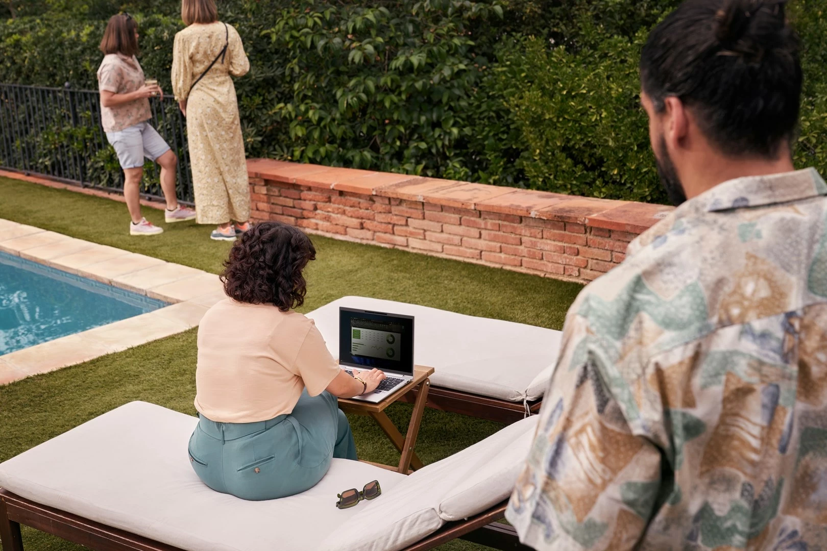 Laptop HP EliteBook 655 G10, 15.6", AMD Ryzen 7, 16 GB RAM, 512 GB SSD, Argjendtë