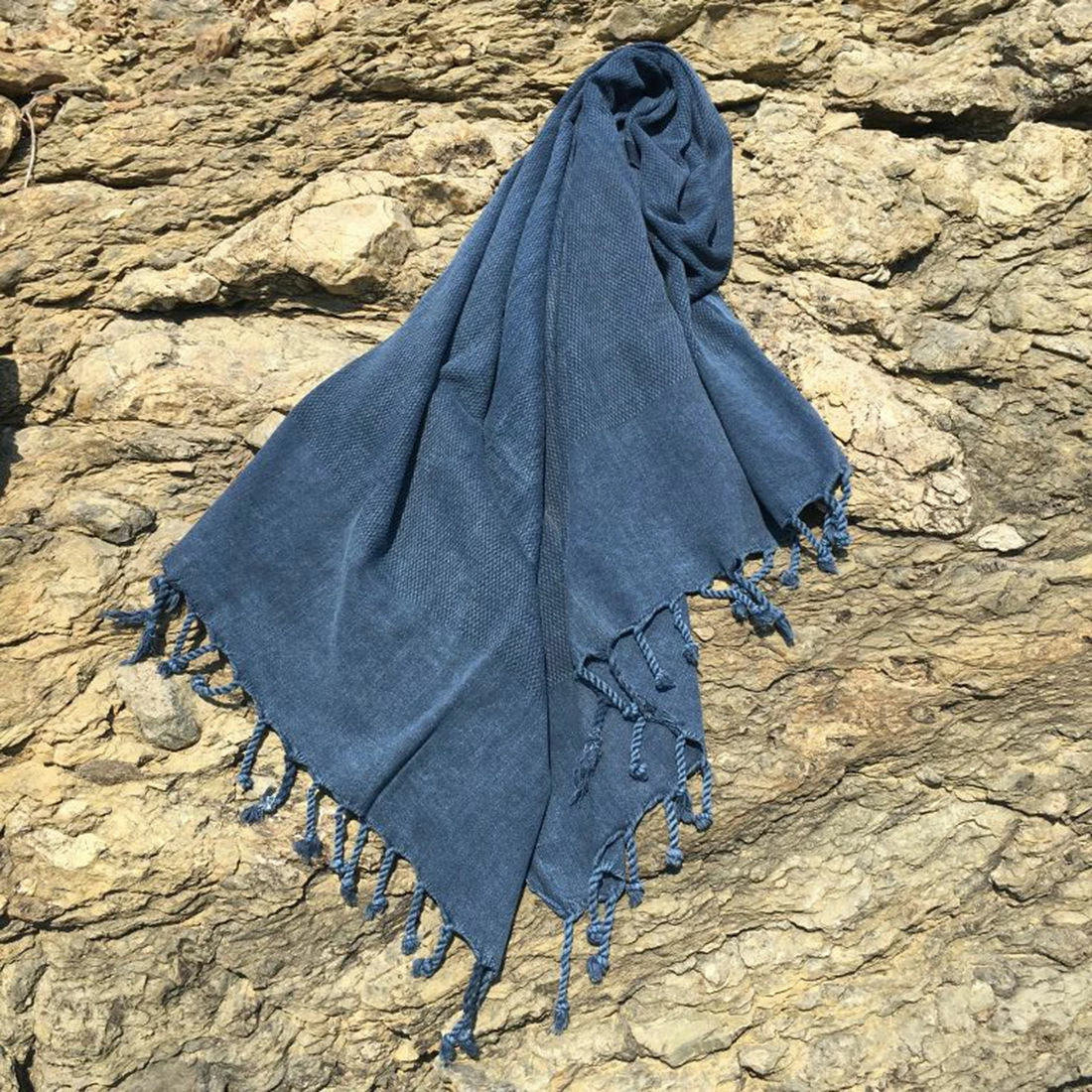 Peshqir plazhi Fouta, ngjyrë kaltër e errët, Mijölnir, 90x175cm