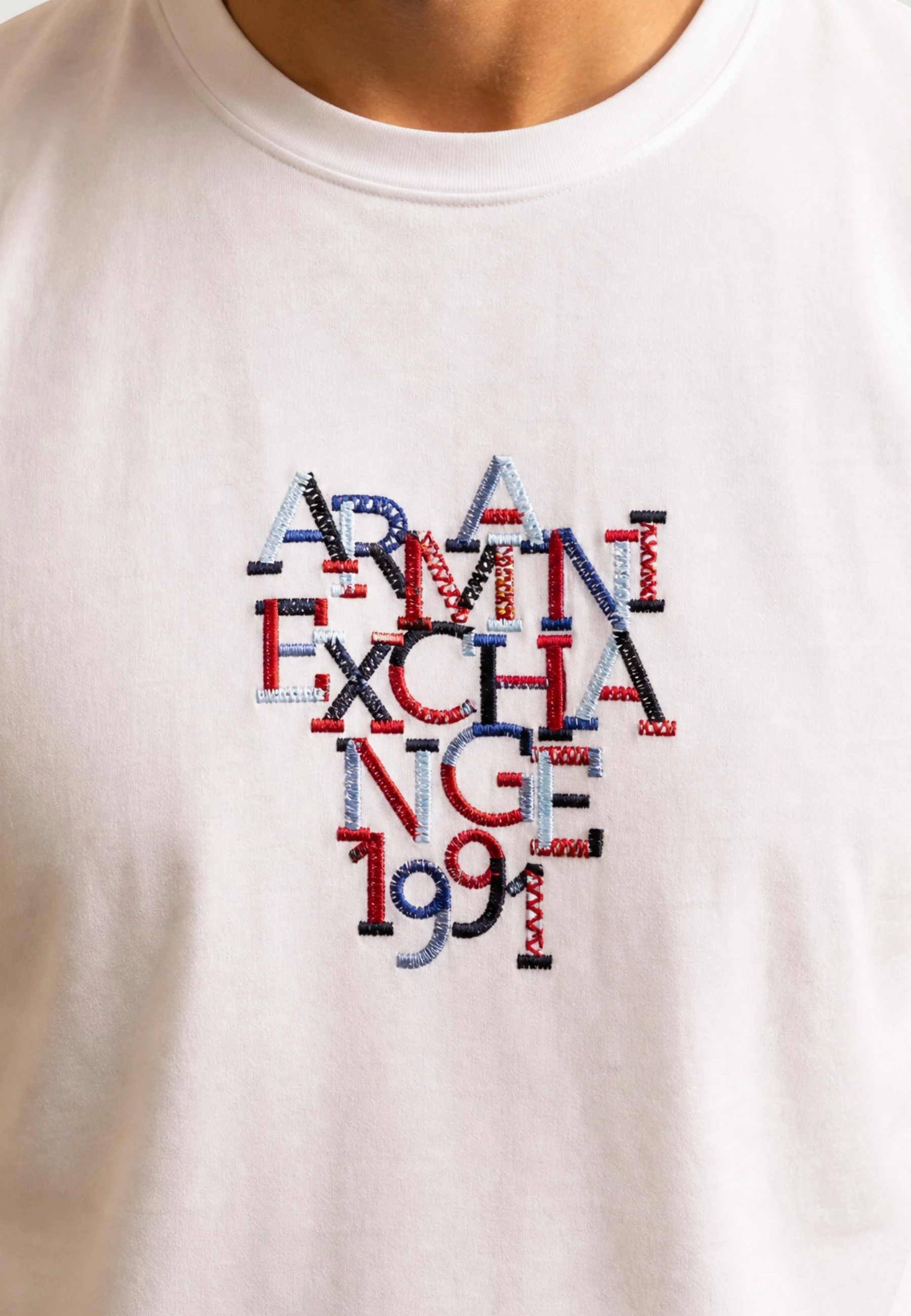 Maicë për meshkuj Armani Exchange XM003063 AF10358, e bardhë [Madhësia: XS]