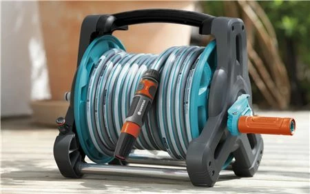 Rrotullues zorre kopshti Gardena Classic 8010 me zorrë 10 m, 13 mm (1/2\"), set me lidhësa, turkeze/gri/portokalli