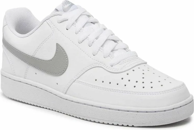Atlete për meshkuj Nike, të bardha