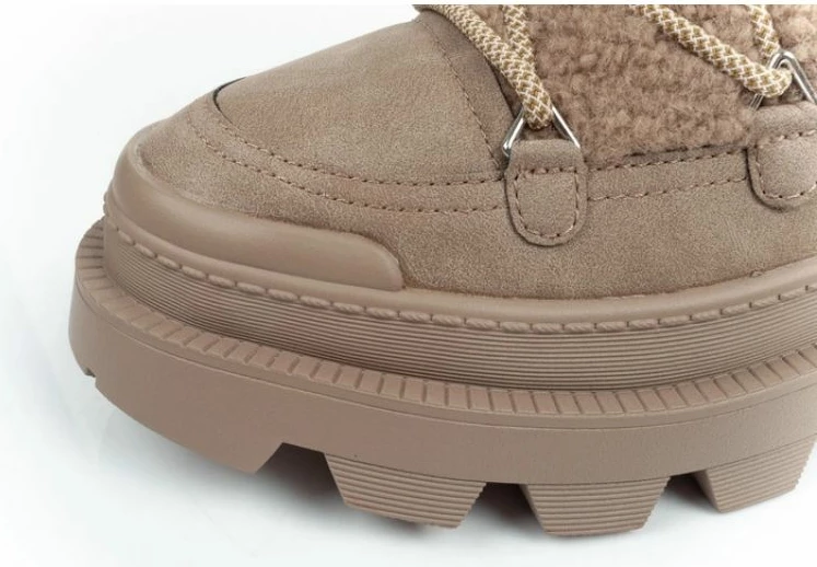 Çizme për femra Lee Cooper, krem