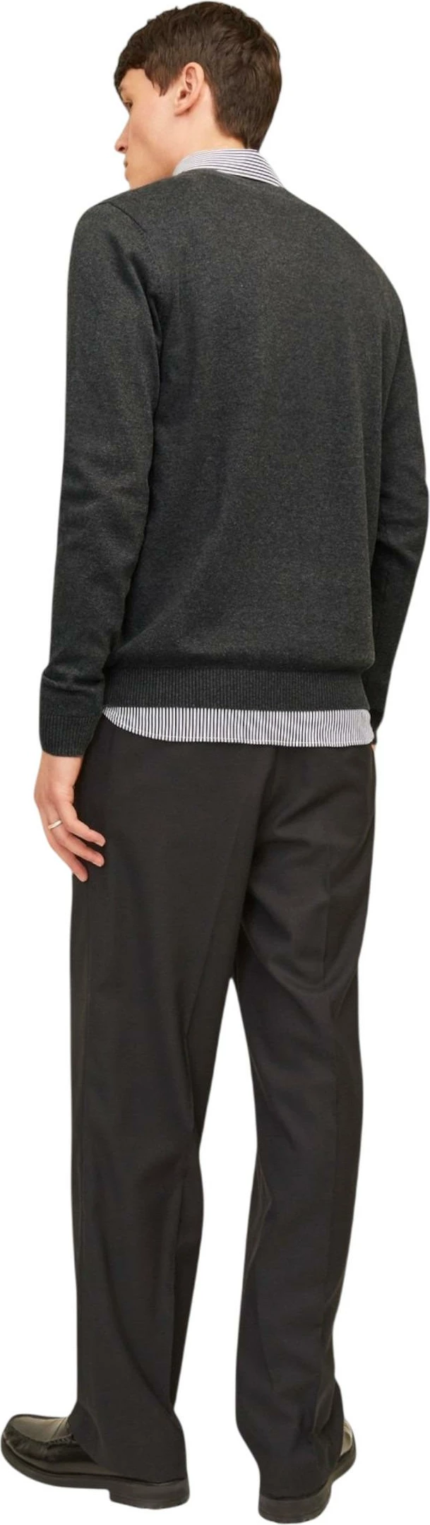 Xhemper për meshkuj Jack & Jones JJEBASIC KNIT V-NECK NOOS, gri e errët [Madhësia: XS]