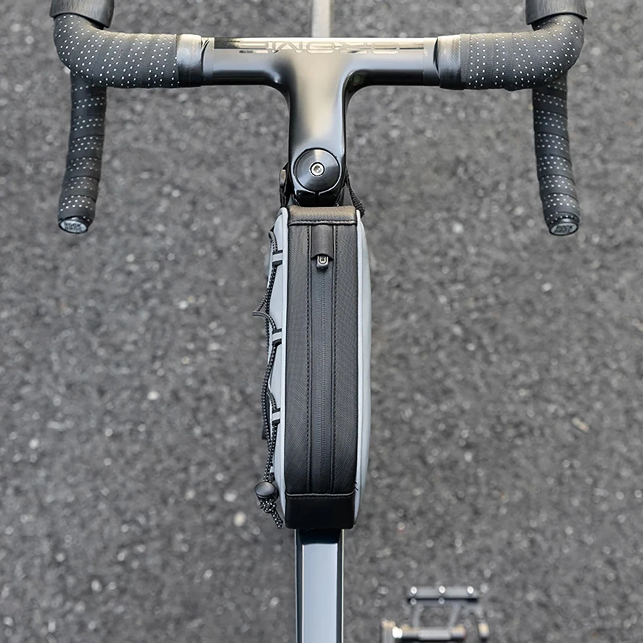 Çantë kornize për biçikletë Rockbros 3012010901, 0.9 l, argjendtë