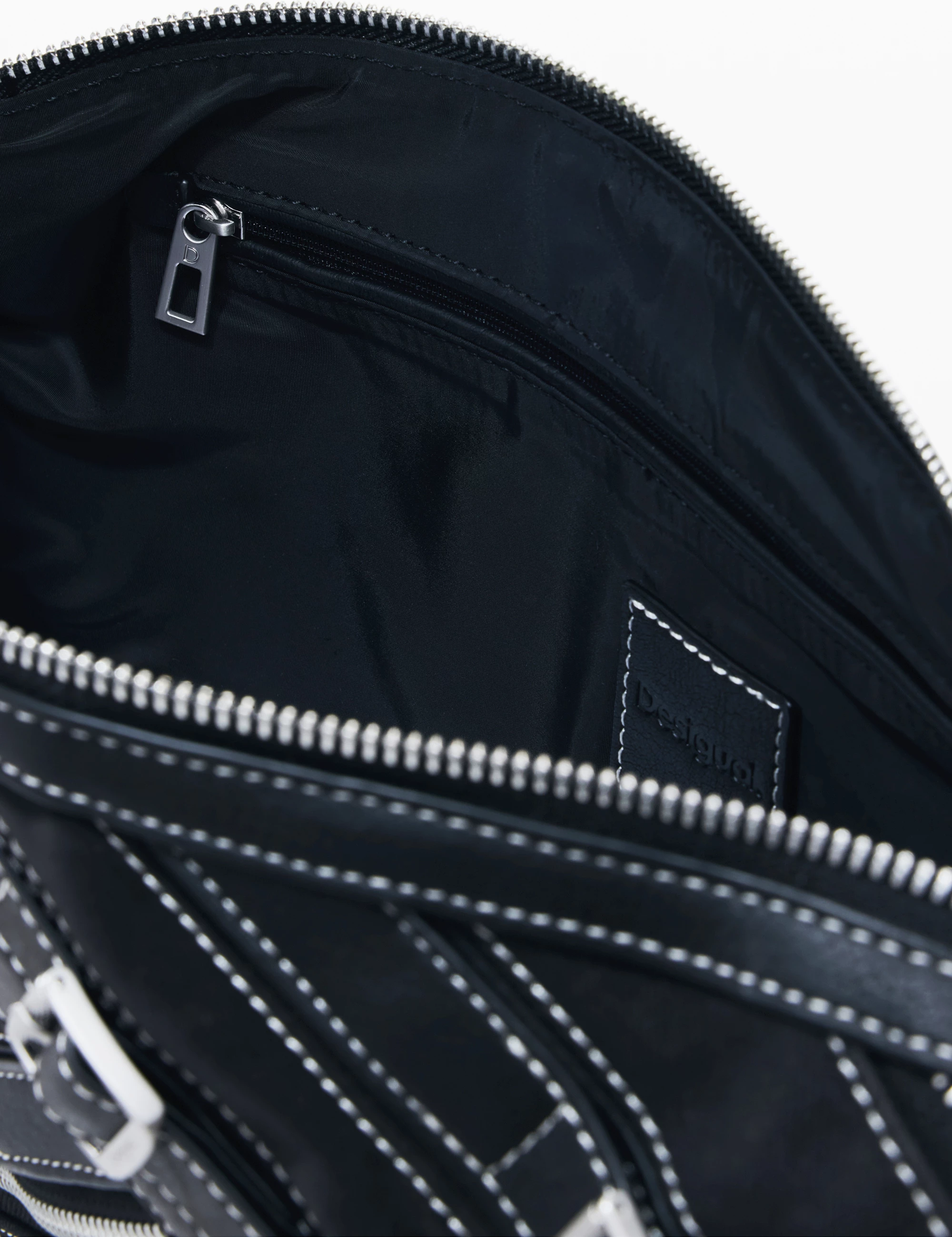 Çantë për femra DESIGUAL FIBONACCI MUNSTER 2.0, e zezë