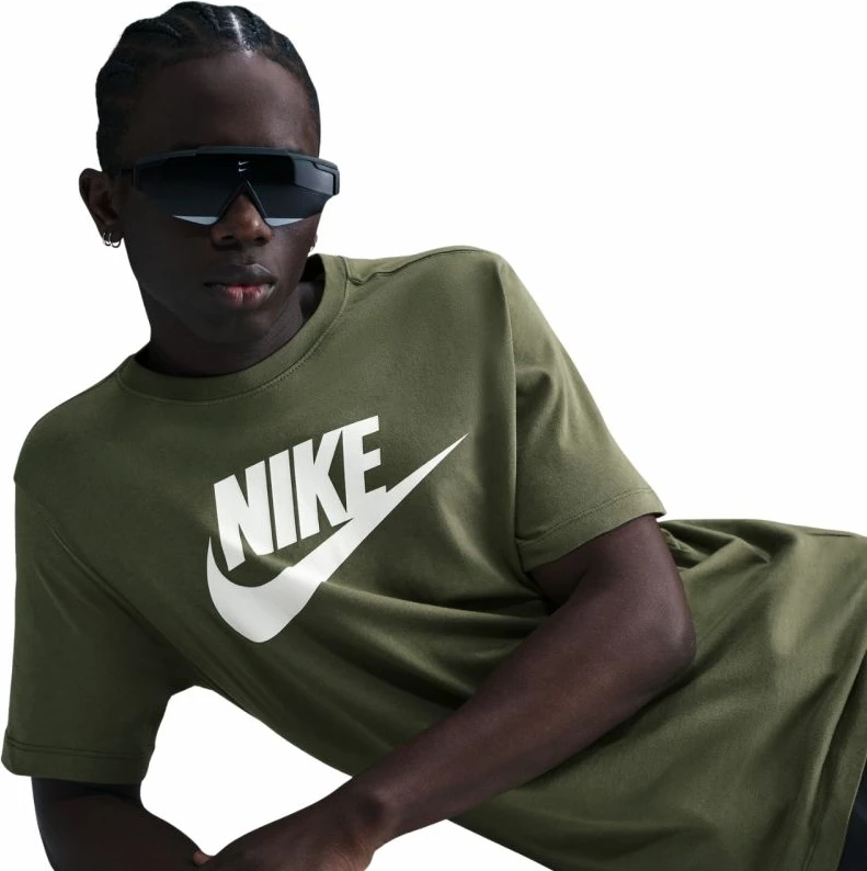 Maicë meshkuj Nike Sportswear AR5004 222, ulliri [Madhësia: M]