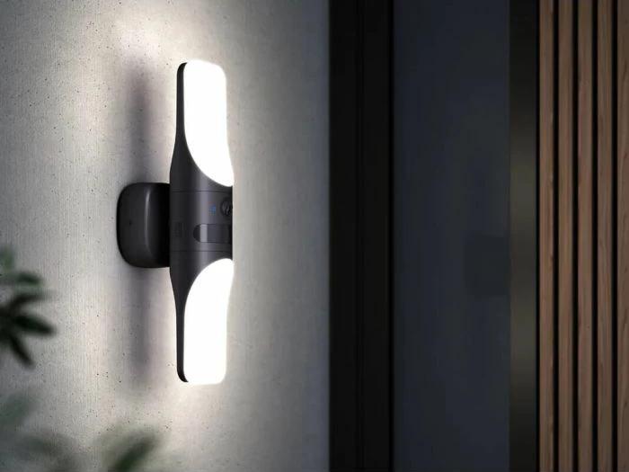 Kamerë sigurie e jashtme me dritë muri Anker eufy Security S100 2K, 1200 lm, 4GB eMMC, Wi‑Fi 2.4GHz, IP65, me kabllo, bardhë/zezë