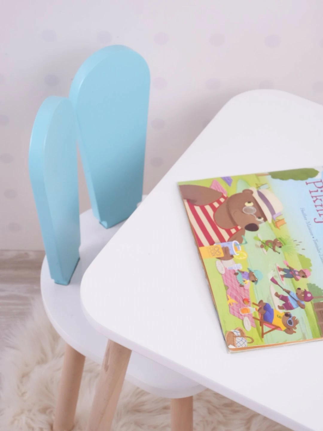 Set tavoline me karrige për fëmijë, Hanah Home, Bunny One, ngjyrë baby blue dhe e bardhë