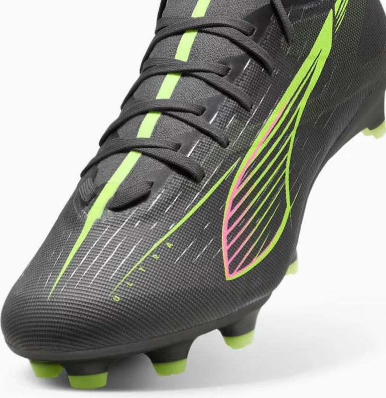 Atlete futbolli për meshkuj Puma, të hirtë