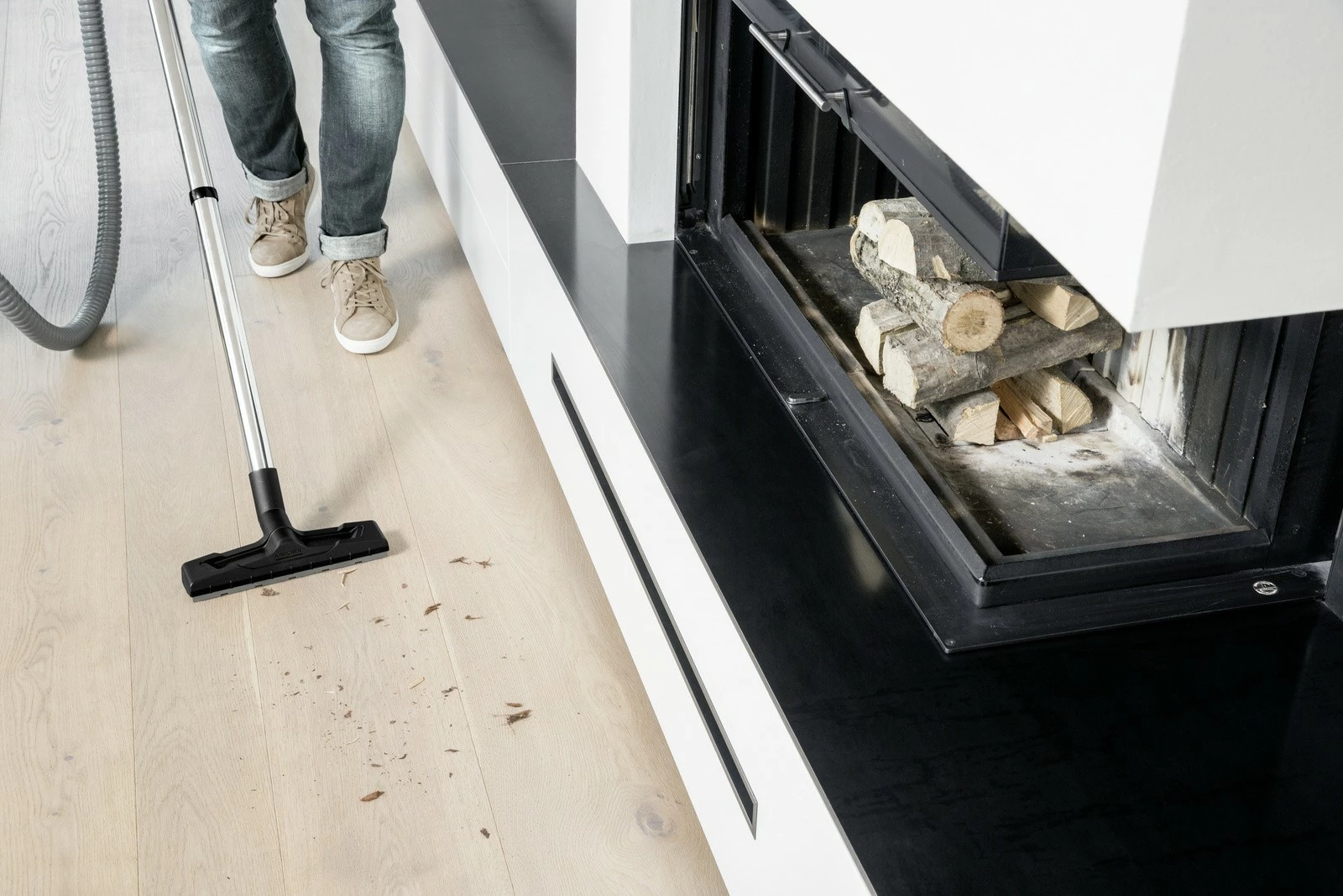 Aspirator për hi Karcher AD 4 Premium 1.629-731.0 17 L 600 W rezervuar metalik pa qese zi/verdhe