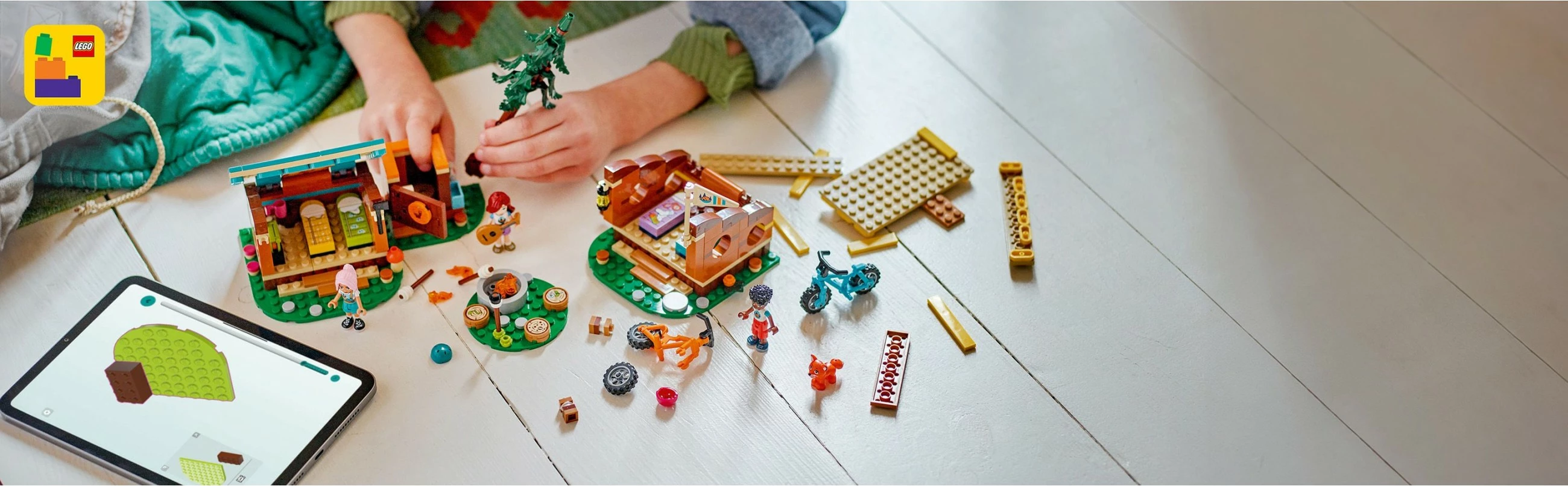 Set LEGO Friends 42624, kamp aventure, kabina të vogla, me figurina dhe biçikleta