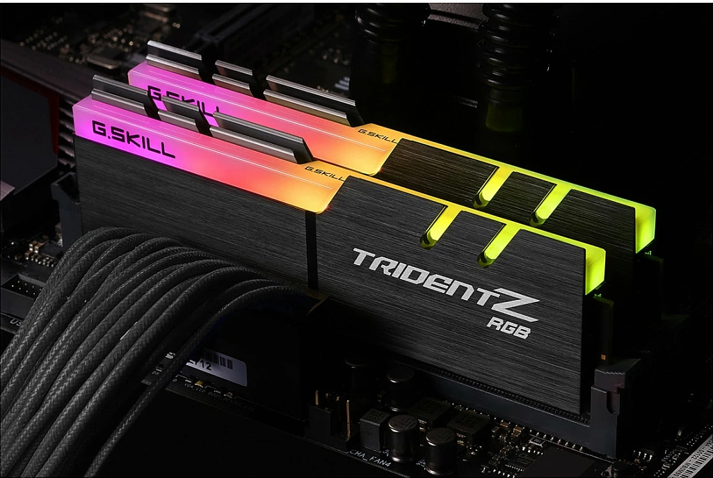 RAM Memorje G.Skill TridentZ RGB 16GB (2x8GB) DDR4 3200MHz, e zezë, RGB