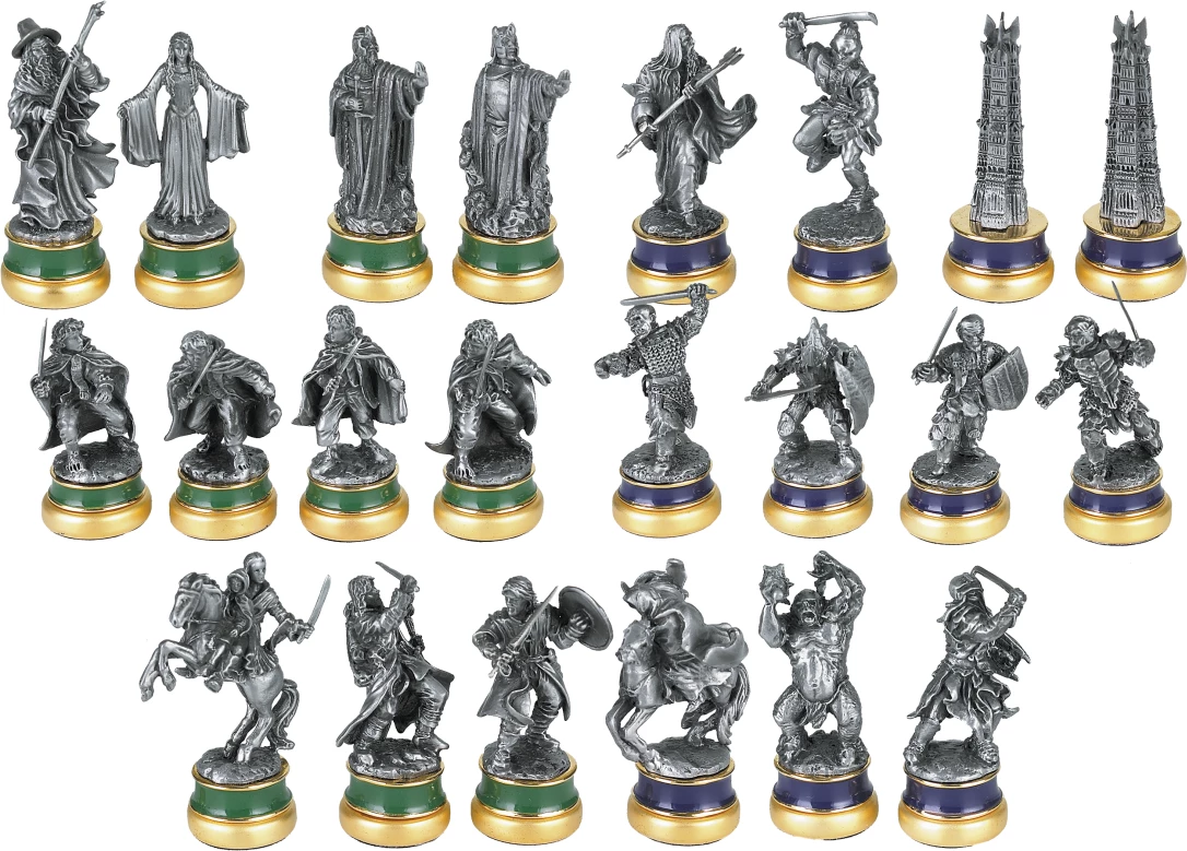 Set shahu NOBLE COLLECTION The Lord of the Rings, tabelë 38 x 38 cm, 32 figurina prej kallaji