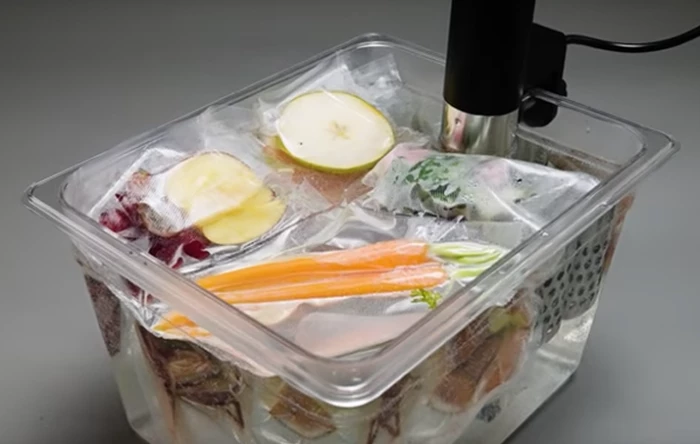 Stick sous-vide cooker CASO SV 400 1000W, 25–90°C, timer 99h, inox/zi