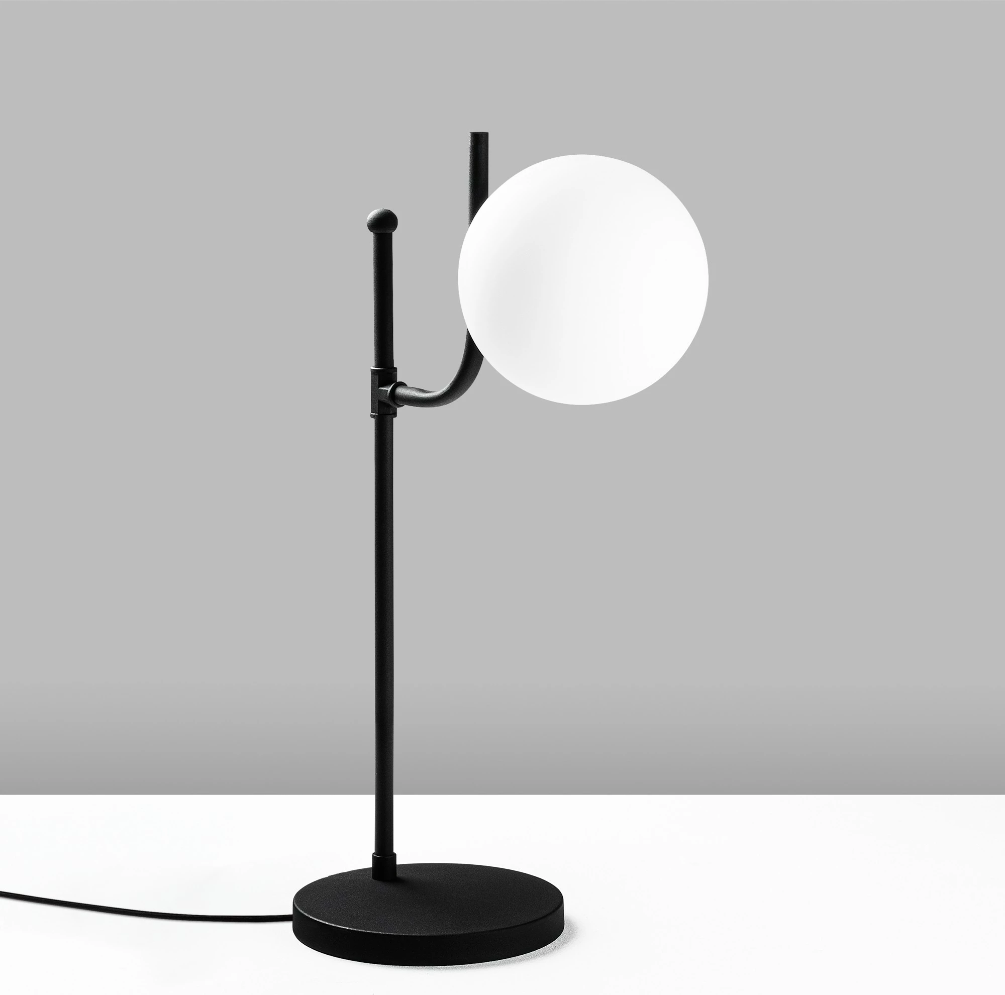 Llambë tavoline Opviq, Antler 13770, e zezë