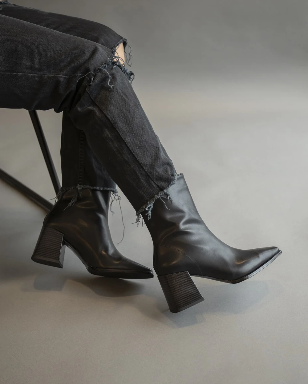 Soul Black Leather