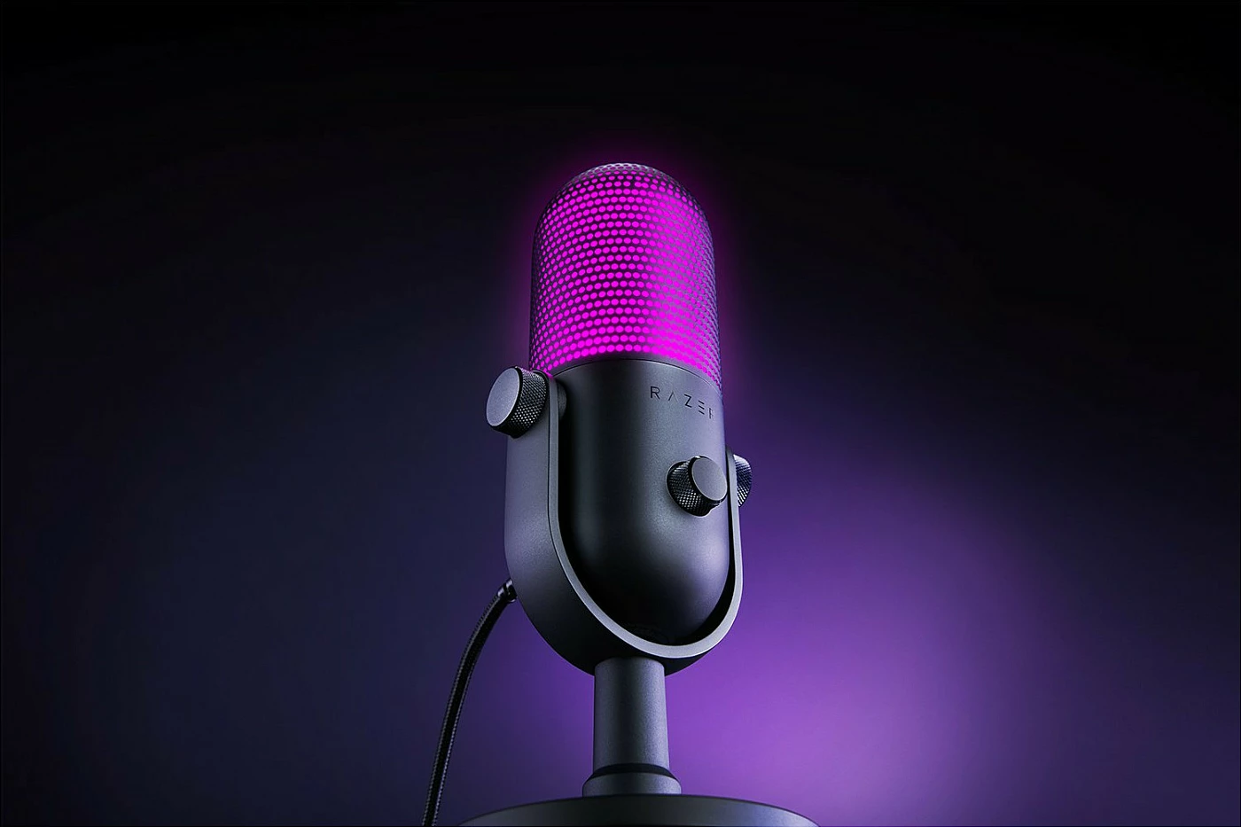 Mikrofon Razer Seiren V3 Chroma, RGB, i zi
