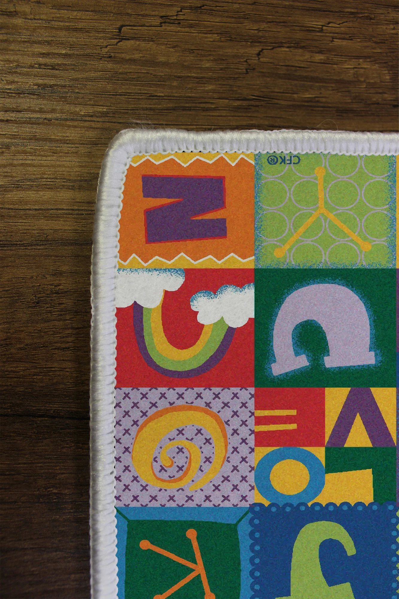 Qilim shumëngjyrësh për fëmijë, alfabet, 120x180cm, WOOKECE113