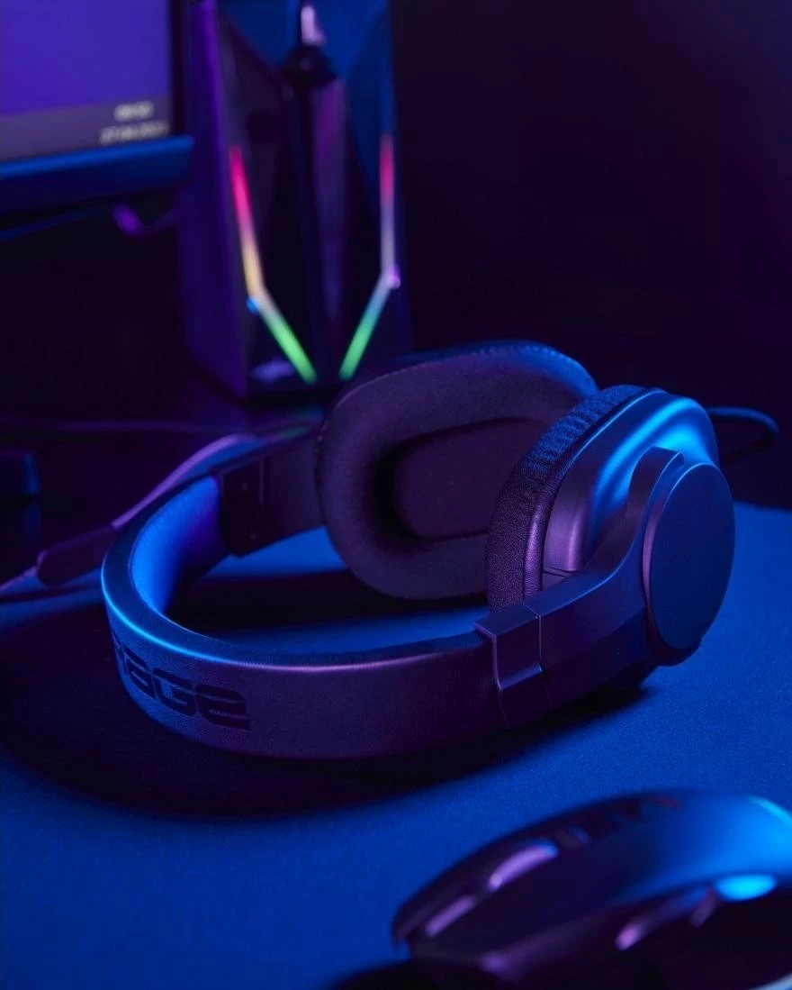 Kufje gaming uRage SoundZ 200v2, USB-C/USB, me mikrofon, të zeza
