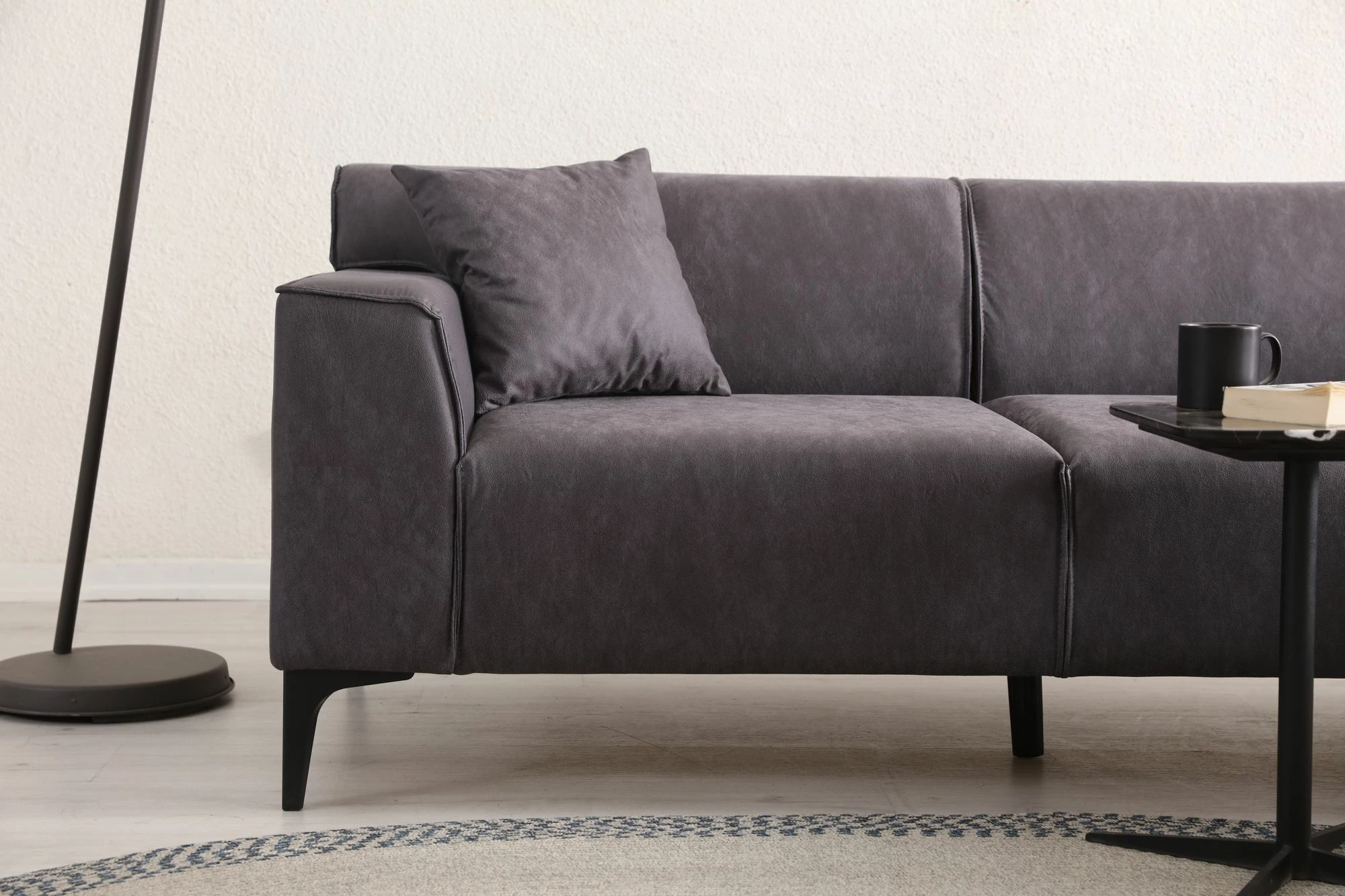 Këndare Petra R, ngjyrë antracit, Atelier del Sofa