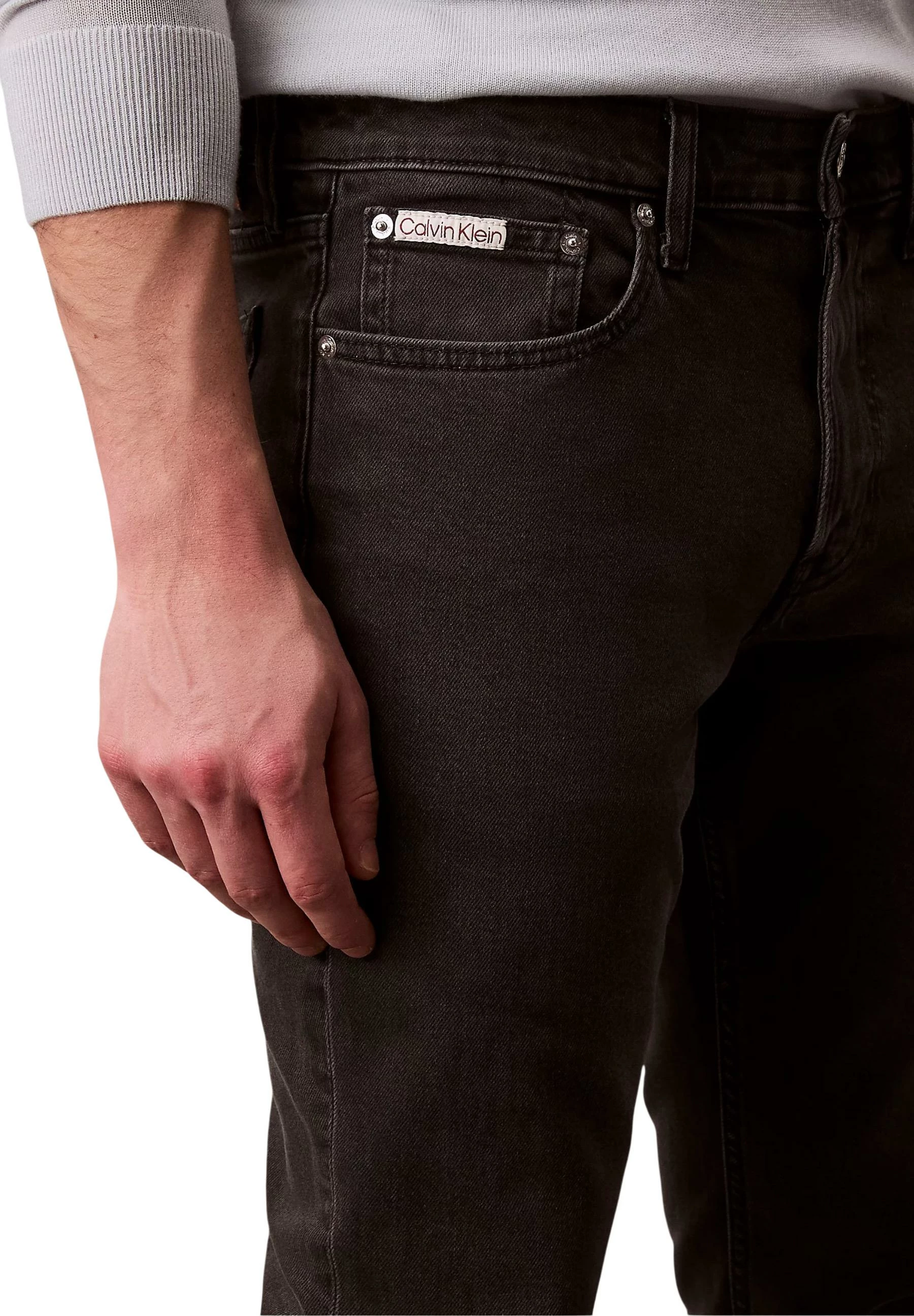 Pantallona xhins për meshkuj Calvin Klein Jeans SLIM CK ESSENTIAL BL LV04RB738G, të zeza [Madhësia: W32 L34]