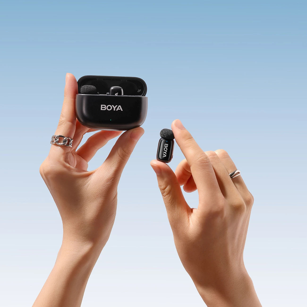 Set mikrofonësh wireless BOYA Mini-14 2.4GHz USB-C, 2 transmiter + receiver + kuti karikimi, i zi