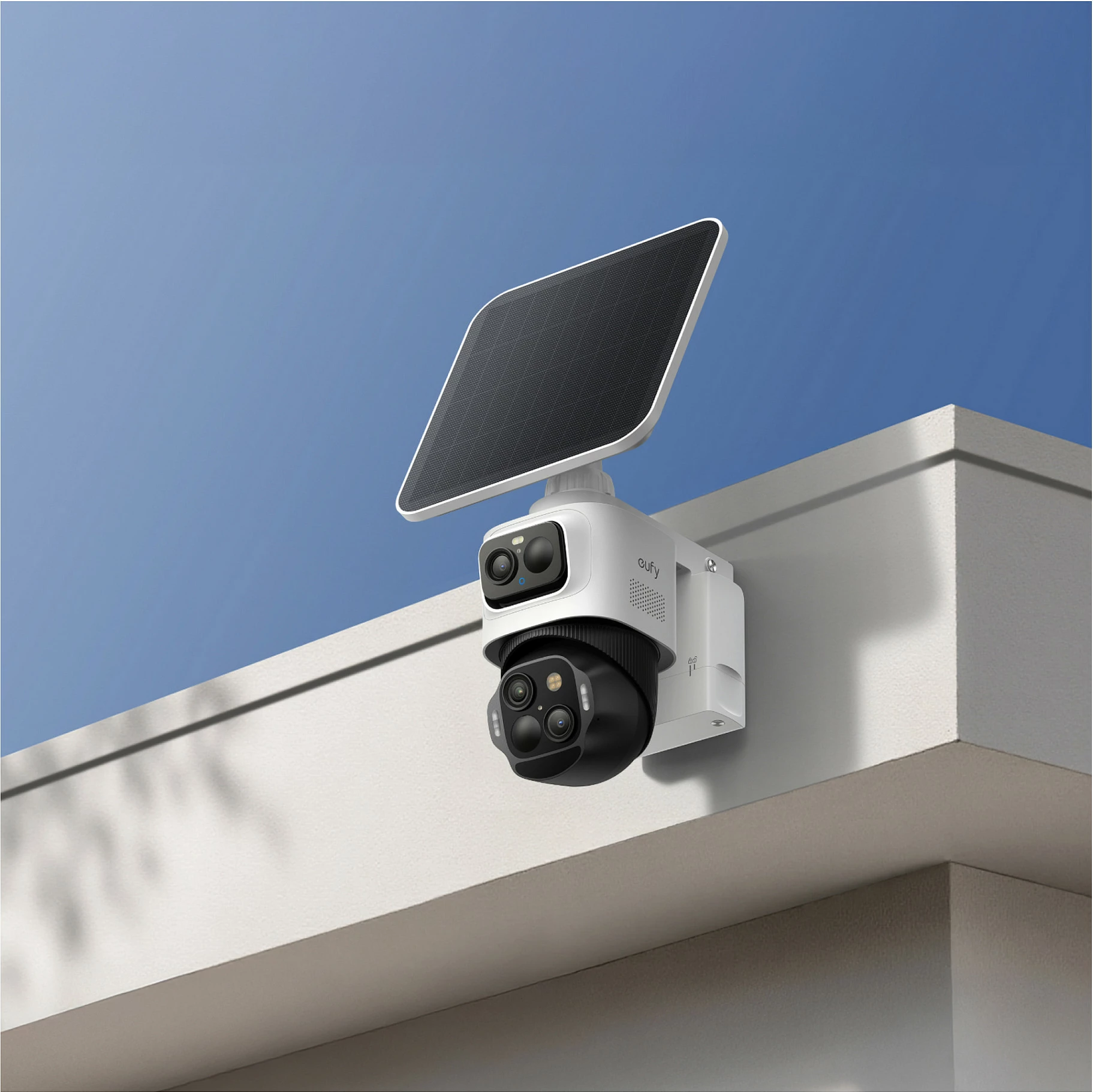 Kamerë sigurie IP Eufy SoloCam S4, 4K, Wi‑Fi, PTZ 360°, 32GB, Solar, IP65, Bardhë/Zi