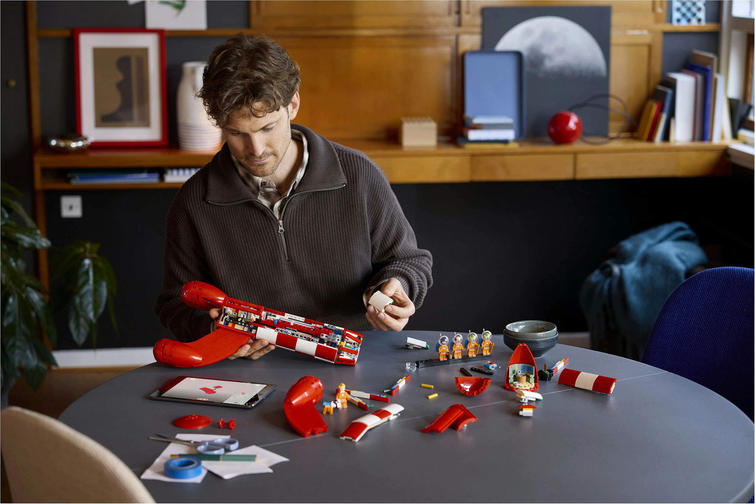 Set ndërtimi LEGO Ideas 21367 Tintin Moon Rocket, 1283 pjesë, 18+, multikolor