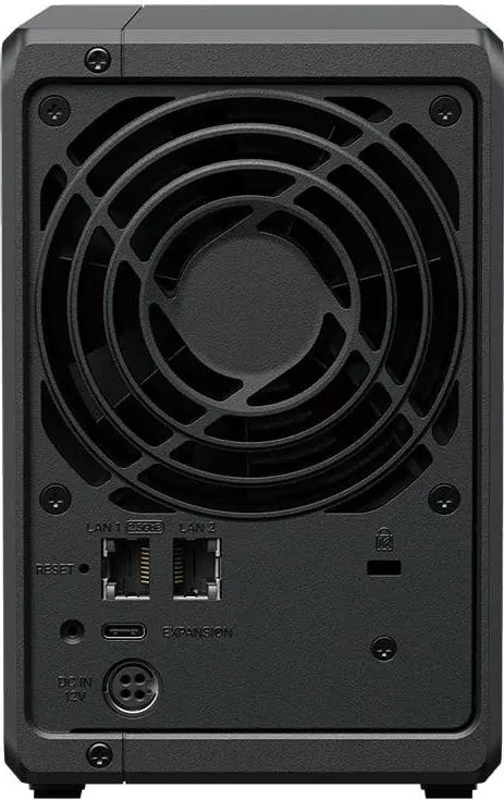 NAS Synology DS725+, 4 RAM, 2 slota memorje, 4 disqe, i zi