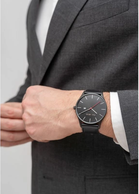 Orë dore për meshkuj Paul Lorens, e zezë