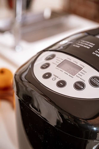 Makina për bukë Mesko, e zezë