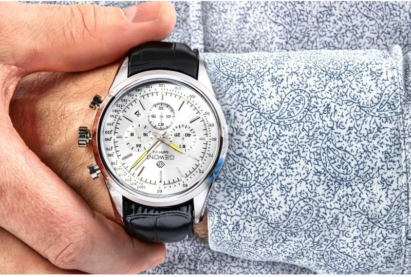 Orë dore meshkuj Giewont GW7650-A1, argjendtë me rrip të zi