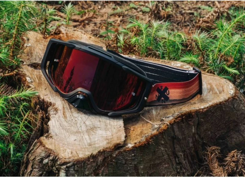 Syze biçiklete FUNN për të kuq