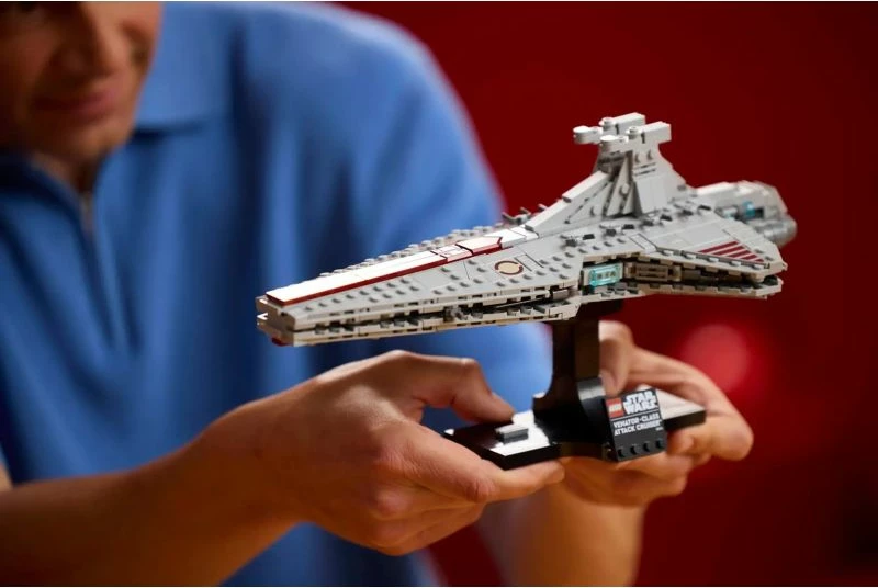 Set LEGO Star Wars për të rritur