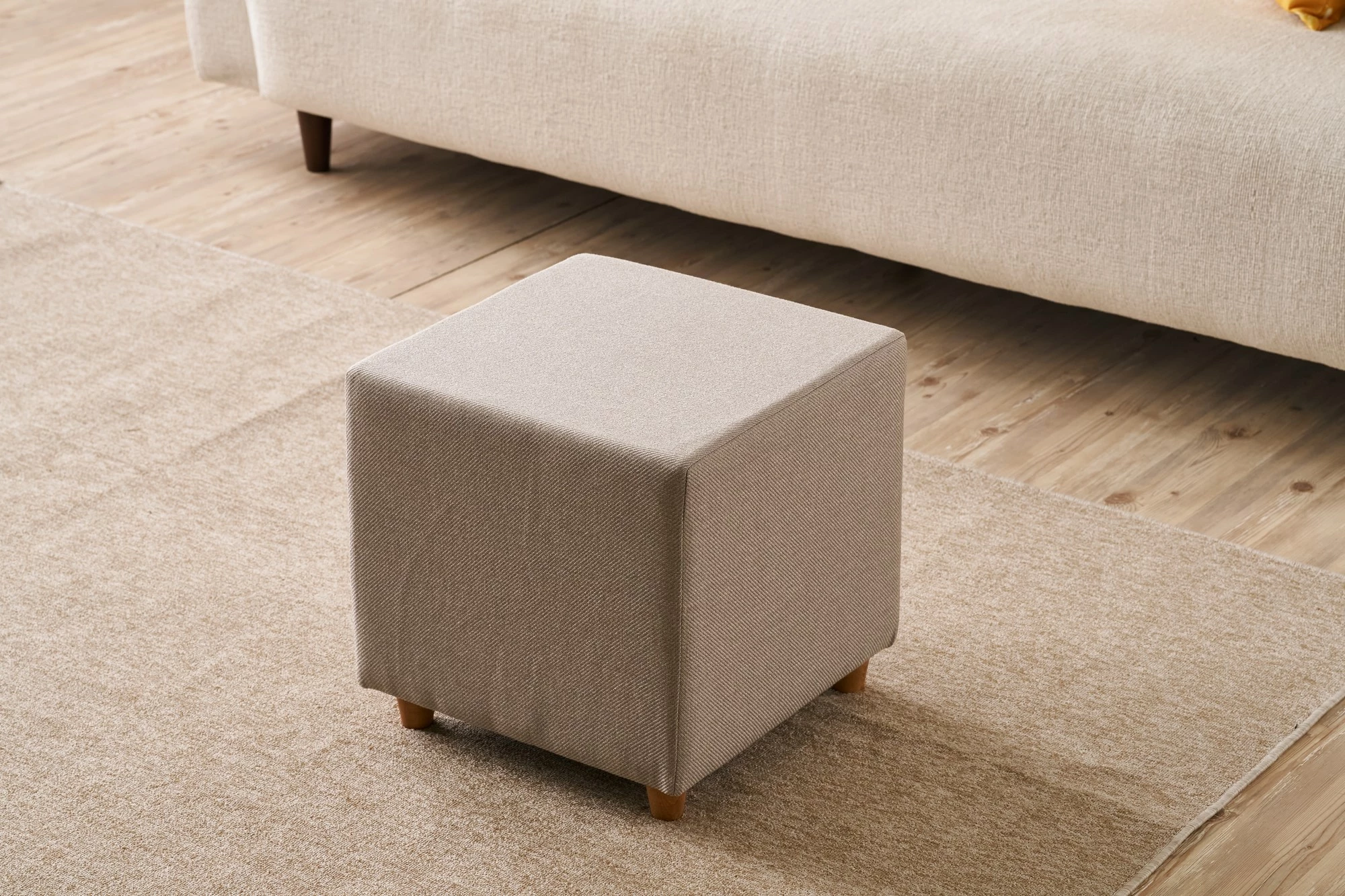 Puf Atelier del Sofa, Olimpos, bezhë