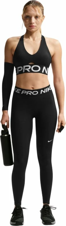 Hellonke Nike Pro IQ0886 010 për femra, të zeza