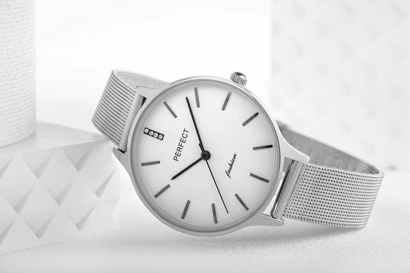 Orë dore për femra PERFECT, e zezë