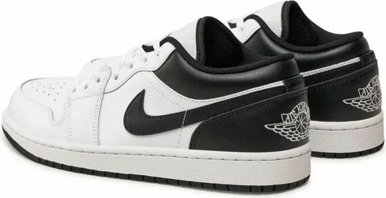 Atlete për meshkuj Nike Jordan, të bardha dhe të zeza