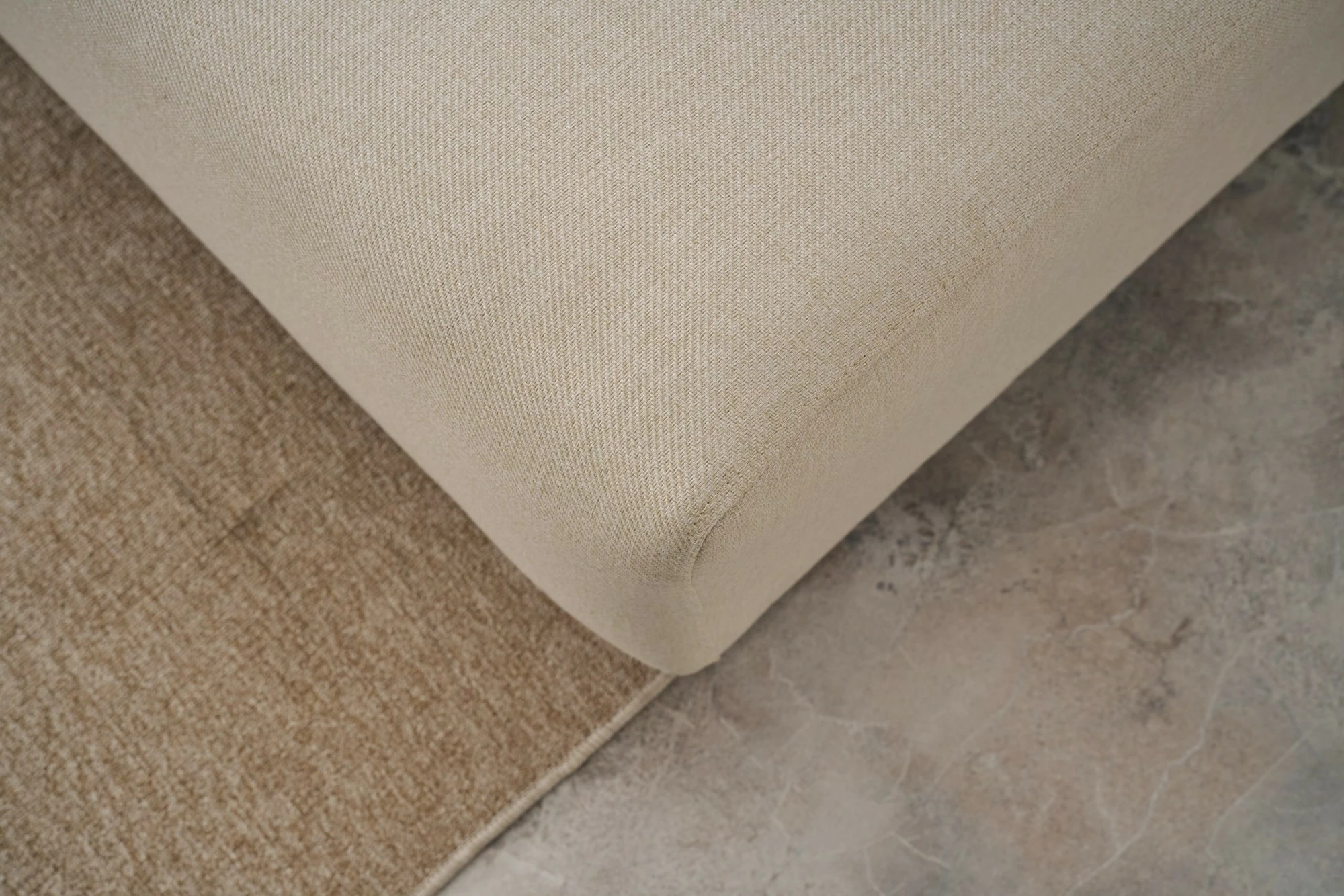 Kënd divan-krevat Atelier del Sofa, mane djathtas, ngjyrë krem