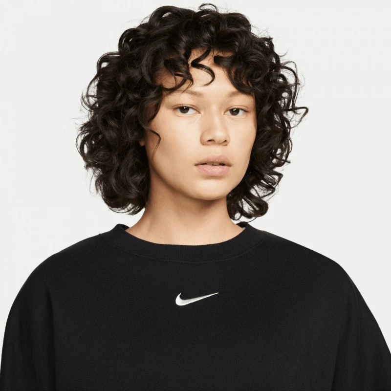 Duks për femra Nike, i zi [Madhësia: S]