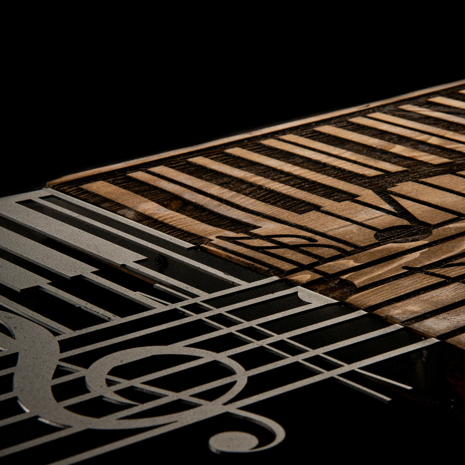 Aksesor dekorativ për mur, dru dhe metal, temë muzikore, ngjyrë e zezë dhe arre, Wallity Arya, 100x30cm