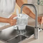 Filtruese Uji Brita Glass JugONE LED4W MXPro