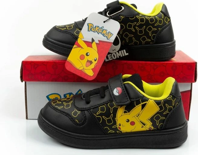 Atlete fëmijësh Leomil Pokemon, të zeza