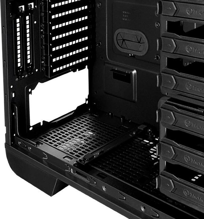 Kasë Thermaltake Core V71 TG Edition CA-1B6-00F1WN-04 Full Tower, Tempered Glass, E-ATX/ATX, e zezë