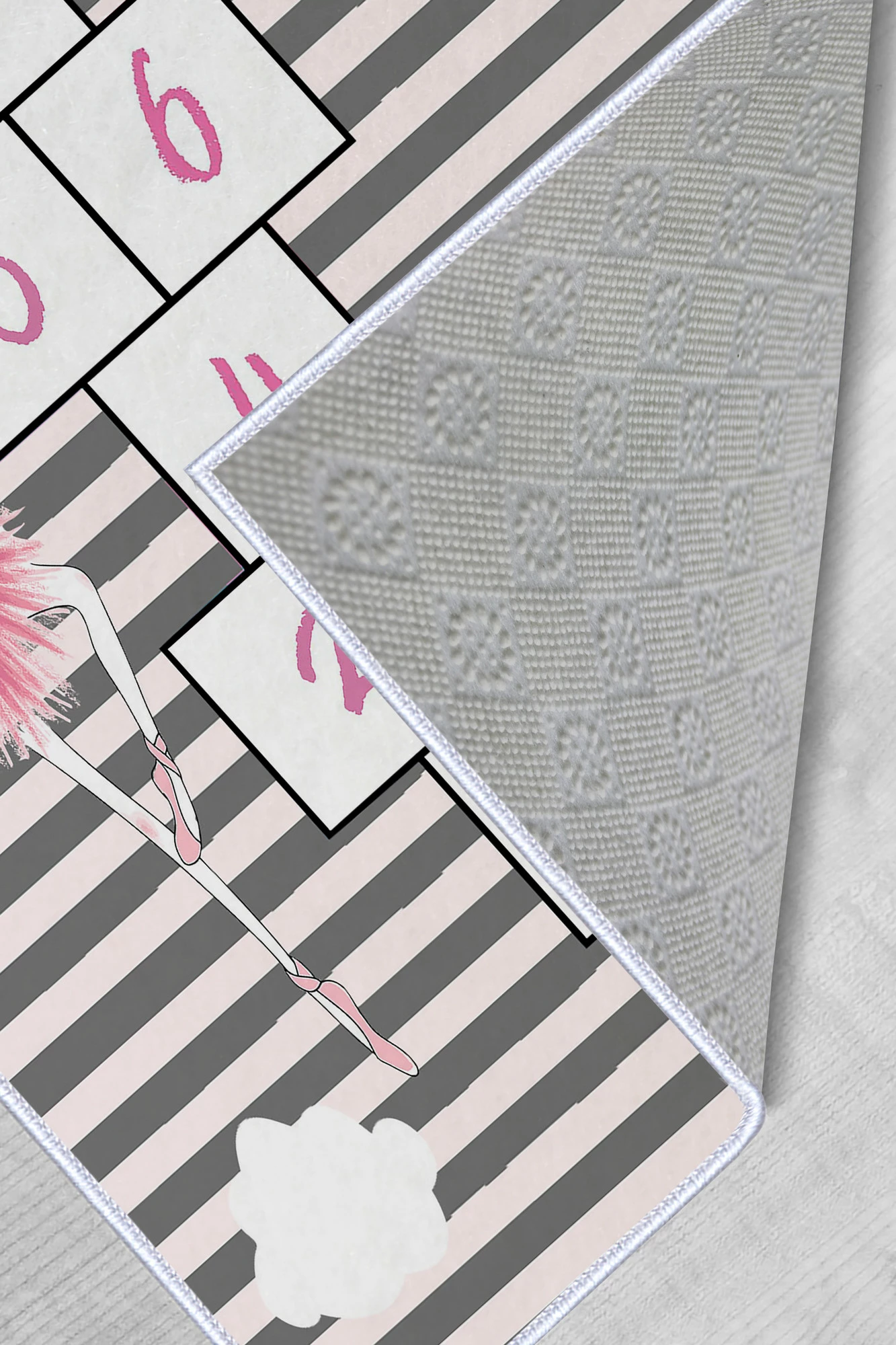 Qilim shumëngjyrësh për fëmijë, 60x100cm, Conceptum Hypnose, WOOKECE027